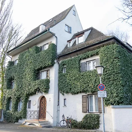 Gästehaus Englischer Garten-2
